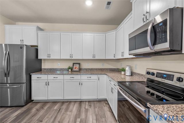 12576 Petrel Xing, Chesterfield, VA 23112