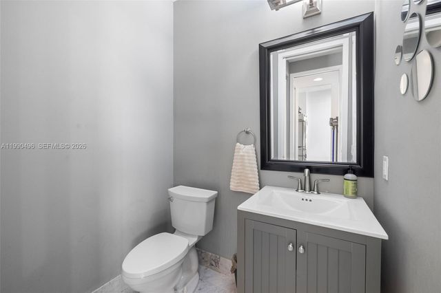 721 SE 12th Ct 4, Fort Lauderdale, FL 33316