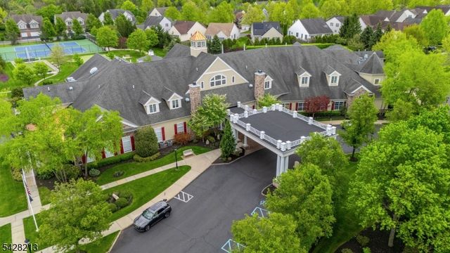 11 Burr Pl, Franklin Twp., NJ 08873