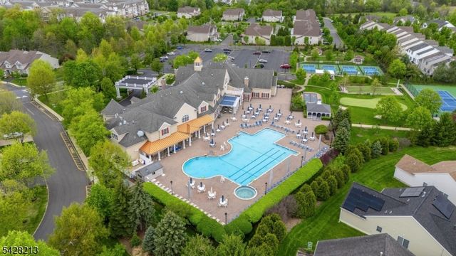 11 Burr Pl, Franklin Twp., NJ 08873