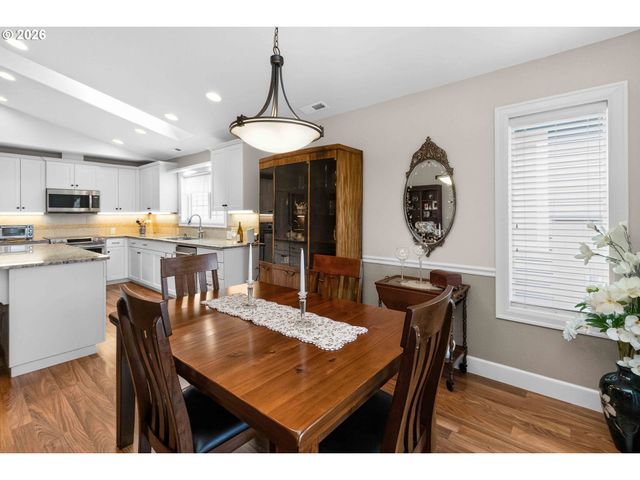 49 WILLOW POINTE Loop, Longview, WA 98632