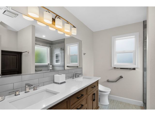 49 WILLOW POINTE Loop, Longview, WA 98632