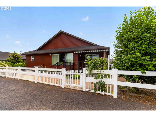 49 WILLOW POINTE Loop, Longview, WA 98632