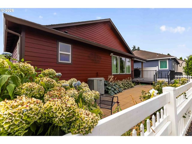 49 WILLOW POINTE Loop, Longview, WA 98632