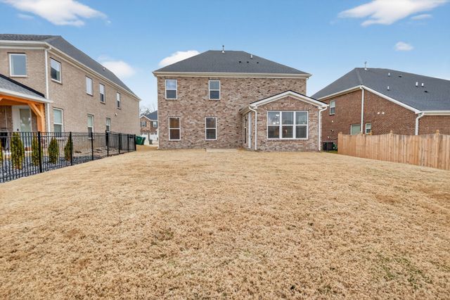 229 Campbell Cir, Mount Juliet, TN 37122