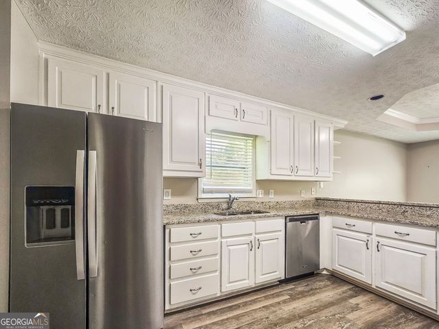 768 Wilkes Drive, Loganville, GA 30052