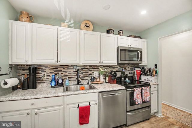 12706 VALLEYWOOD DR, Woodbridge, VA 22192