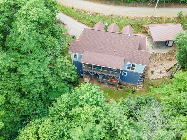 78 Spellbound Road, Waynesville, NC 28785