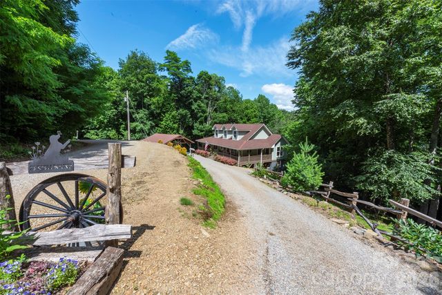 78 Spellbound Road, Waynesville, NC 28785