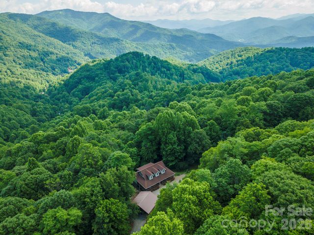 78 Spellbound Road, Waynesville, NC 28785