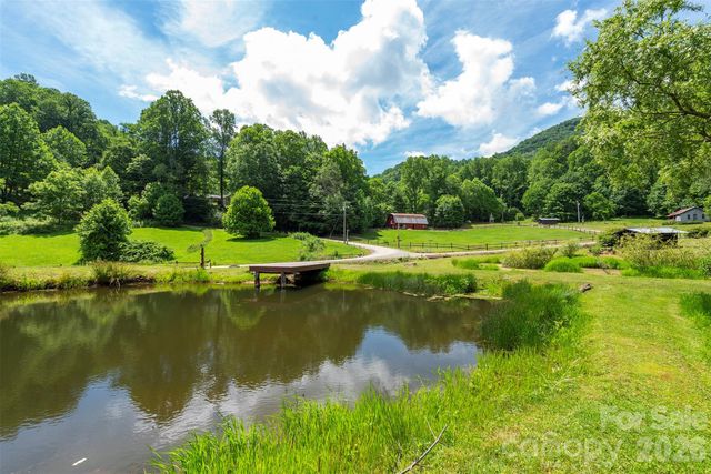 78 Spellbound Road, Waynesville, NC 28785