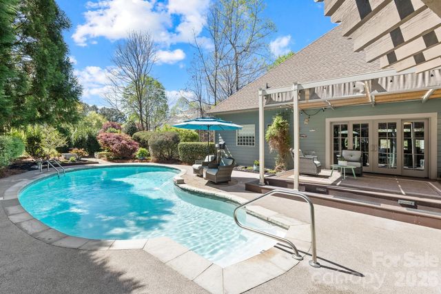 340 Riverwood Road, Mooresville, NC 28117