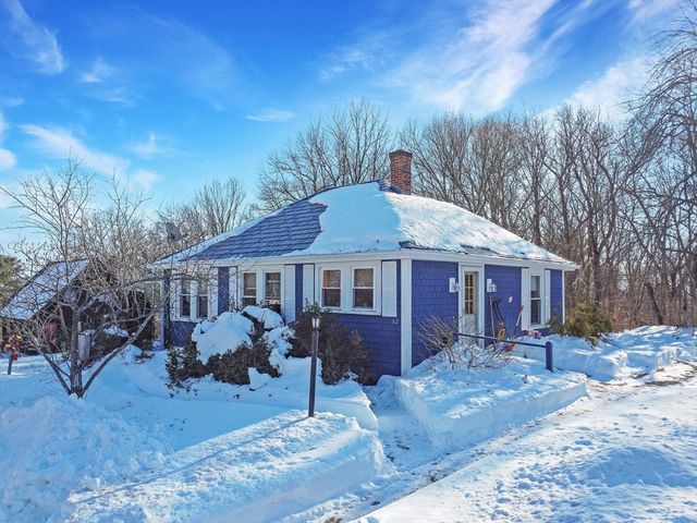 62 Lois Street, Haverhill, MA 01830