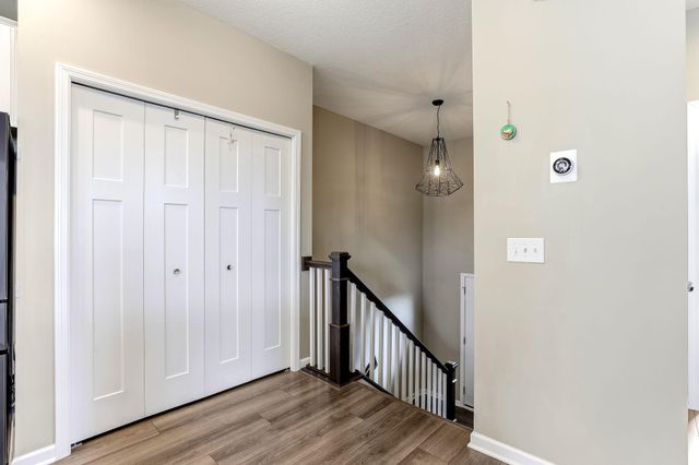 7689 Anthony Point, Victoria, MN 55386