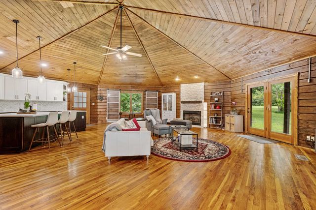 8370 RANKIN BRANCH RD, Millington, TN 38053