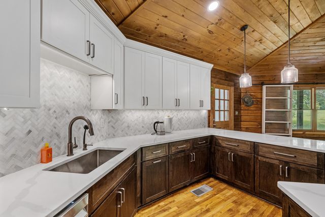 8370 RANKIN BRANCH RD, Millington, TN 38053