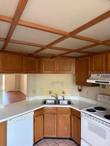 8799 BARDMOOR BOULEVARD 302, Seminole, FL 33777