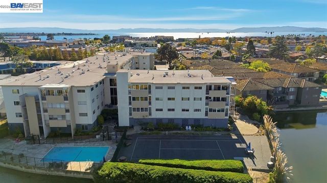 2137 Otis Dr 204, Alameda, CA 94501