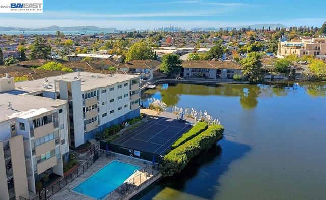 2137 Otis Dr 204, Alameda, CA 94501