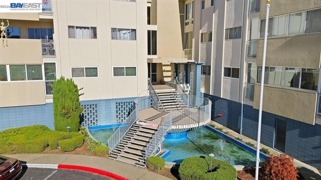 2137 Otis Dr 204, Alameda, CA 94501