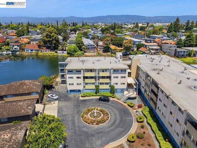 2137 Otis Dr 204, Alameda, CA 94501