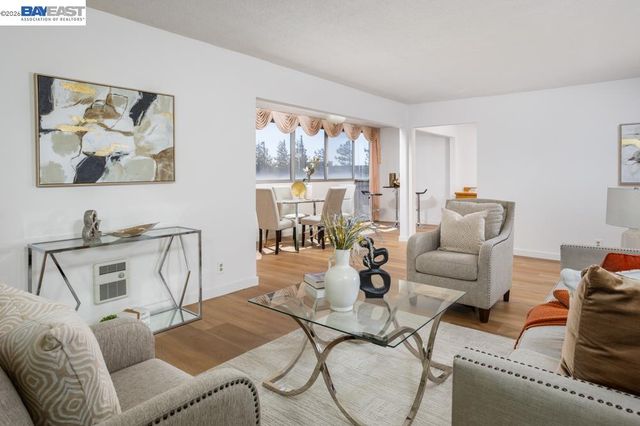 2137 Otis Dr 204, Alameda, CA 94501