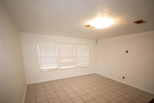 6603 Thrush Drive, Houston, TX 77087
