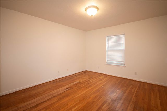 6603 Thrush Drive, Houston, TX 77087