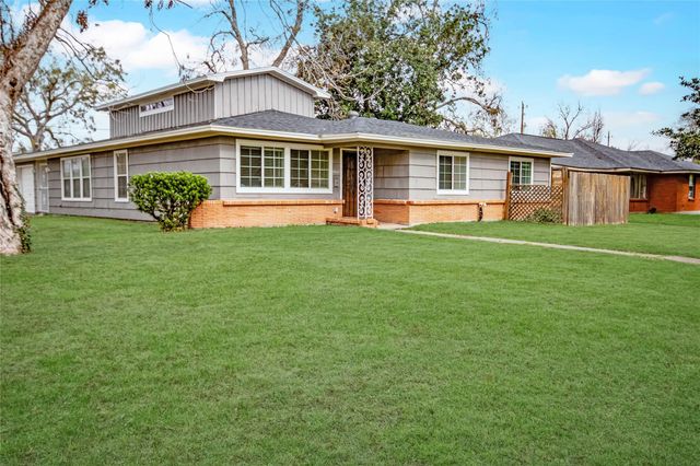 6603 Thrush Drive, Houston, TX 77087