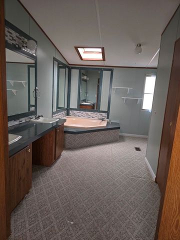 119 Still Water Street, Gun Barrel City, TX 75156