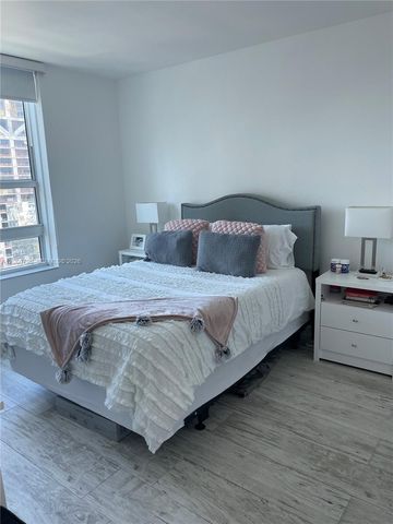 951 Brickell Avenue 2403, Miami, FL 33131