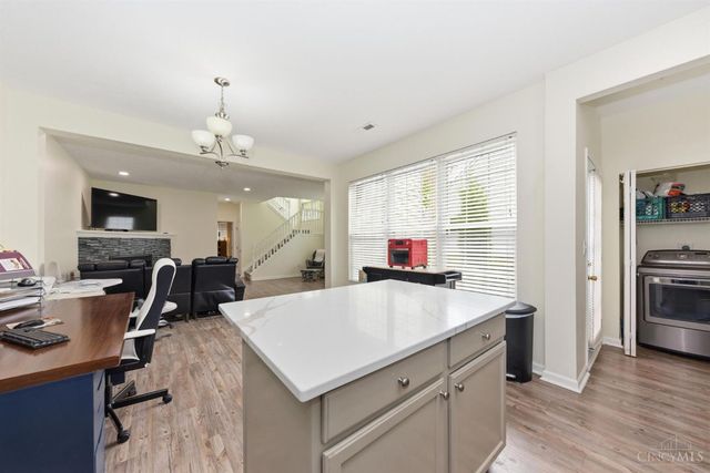 2055 E Seymour Avenue, Cincinnati, OH 45237
