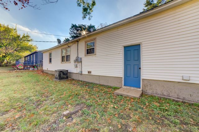 1929 W 49th Street, Tulsa, OK 74107