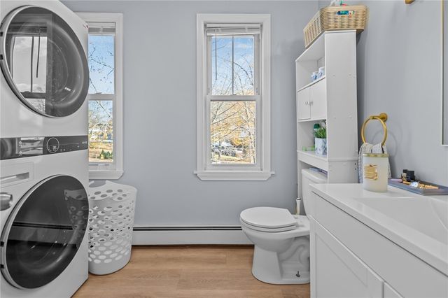 27 Ferncliff Avenue, North Providence, RI 02911