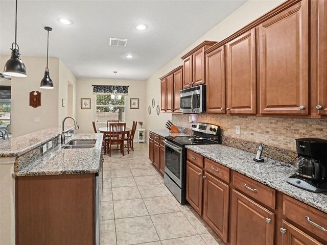 3516 WINDANSEA COURT, Clermont, FL 34711