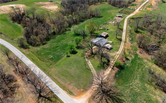 23649 State Highway UU, Washburn, MO 65772