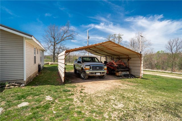 23649 State Highway UU, Washburn, MO 65772