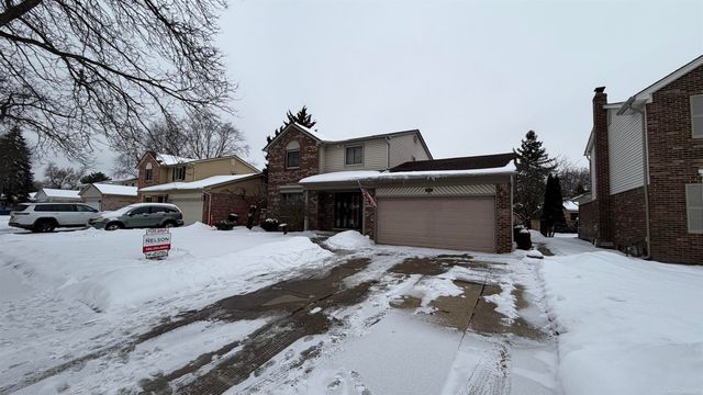 15801 Van Meter Drive, Macomb Twp, MI 48044