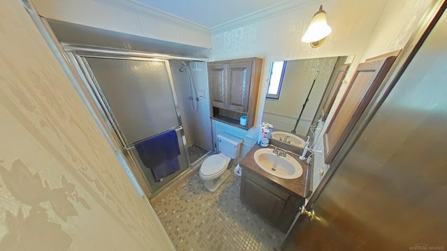 15801 Van Meter Drive, Macomb Twp, MI 48044