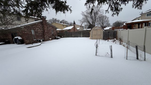 15801 Van Meter Drive, Macomb Twp, MI 48044