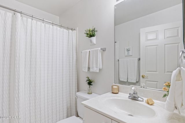 240 Oxford Avenue, Panama City Beach, FL 32413