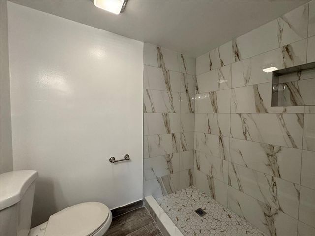 606 Gardens Drive, Pompano Beach, FL 33069