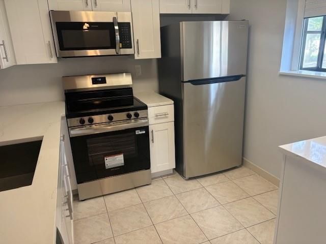 606 Gardens Drive, Pompano Beach, FL 33069