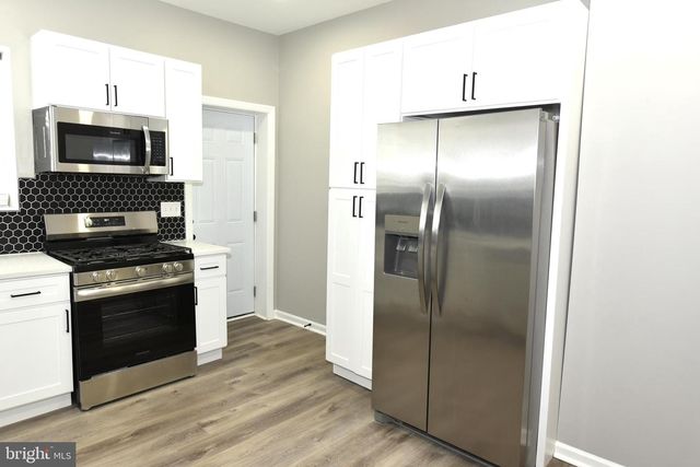 2225 W BALTIMORE, Baltimore, MD 21223