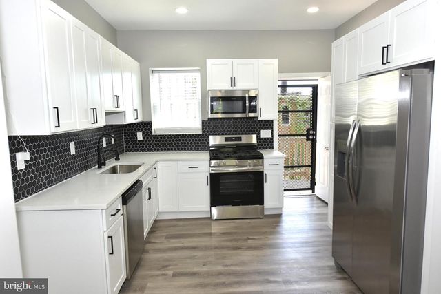 2225 W BALTIMORE, Baltimore, MD 21223