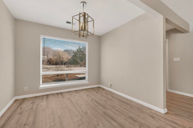 1111 Granada Hills Court NE, Albuquerque, NM 87123