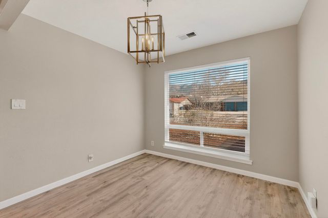 1111 Granada Hills Court NE, Albuquerque, NM 87123