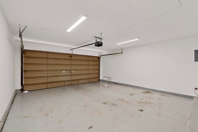 1111 Granada Hills Court NE, Albuquerque, NM 87123