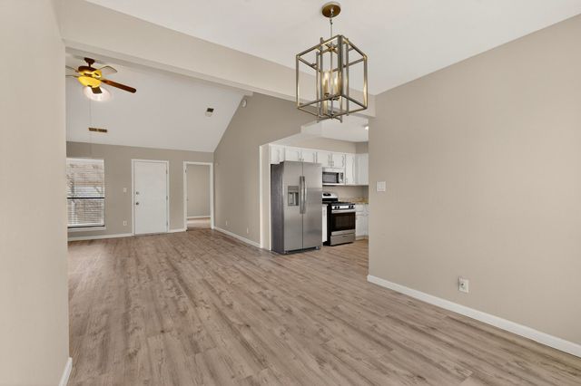 1111 Granada Hills Court NE, Albuquerque, NM 87123