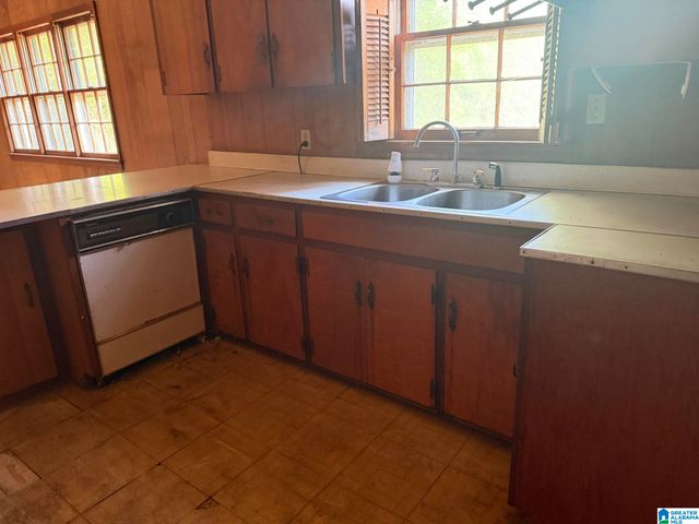 328 WHEELER STREET, Sylacauga, AL 35150